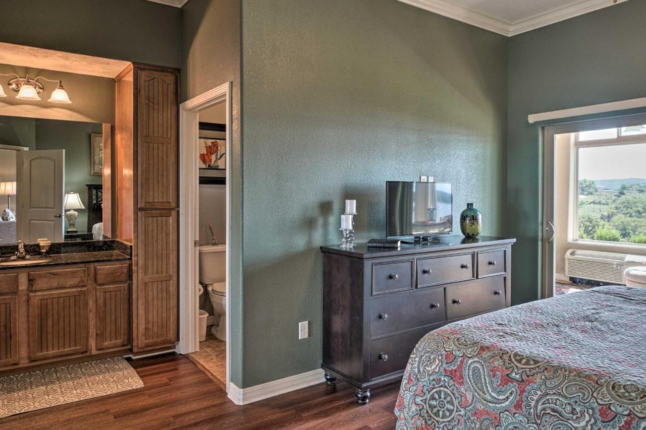 Branson Condo With Table Rock Lake Views, Near Strip Exteriör bild